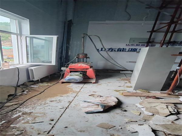 邹平地基基础下沉墙体裂缝加固注浆顶升施工